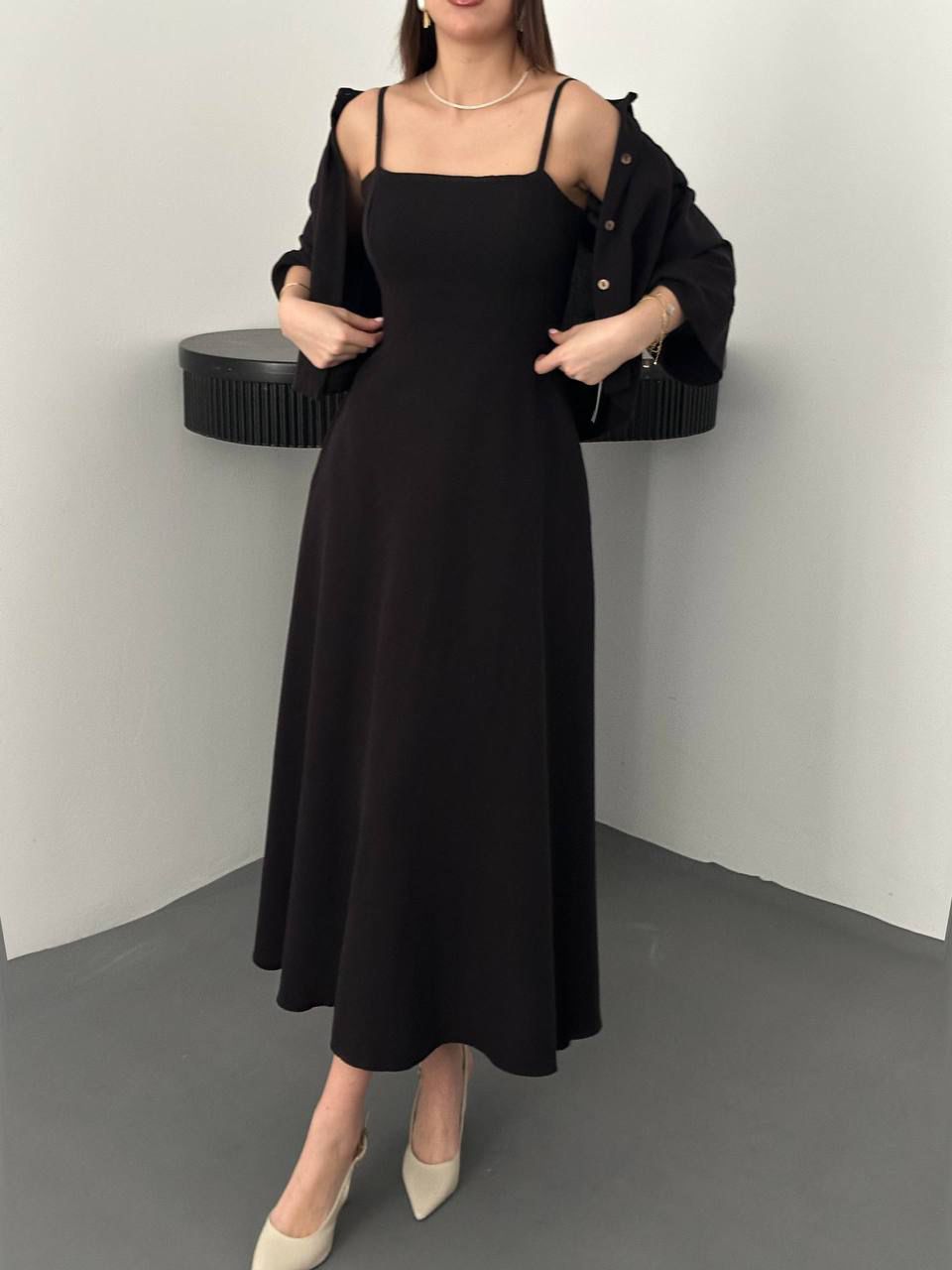 Minimalist Slip Maxi Dress – Black